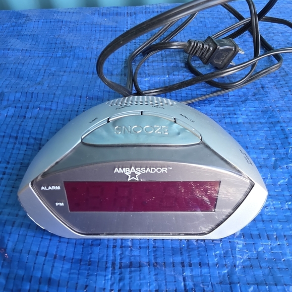Ambassador Silver Alarm Clock - Picture 1 of 8
